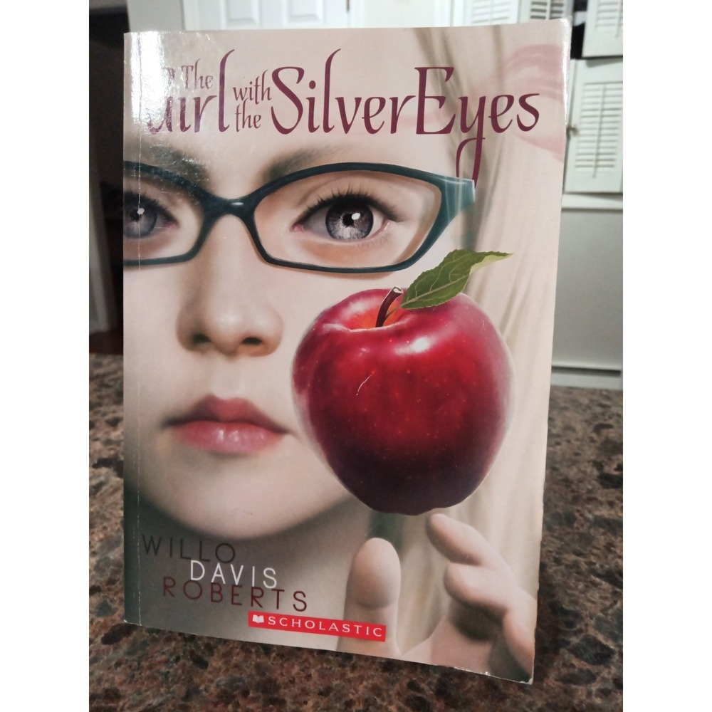 The Girl With The Silver Eyes Paperback By‎ Willow Davis Roberts Youth Reading
